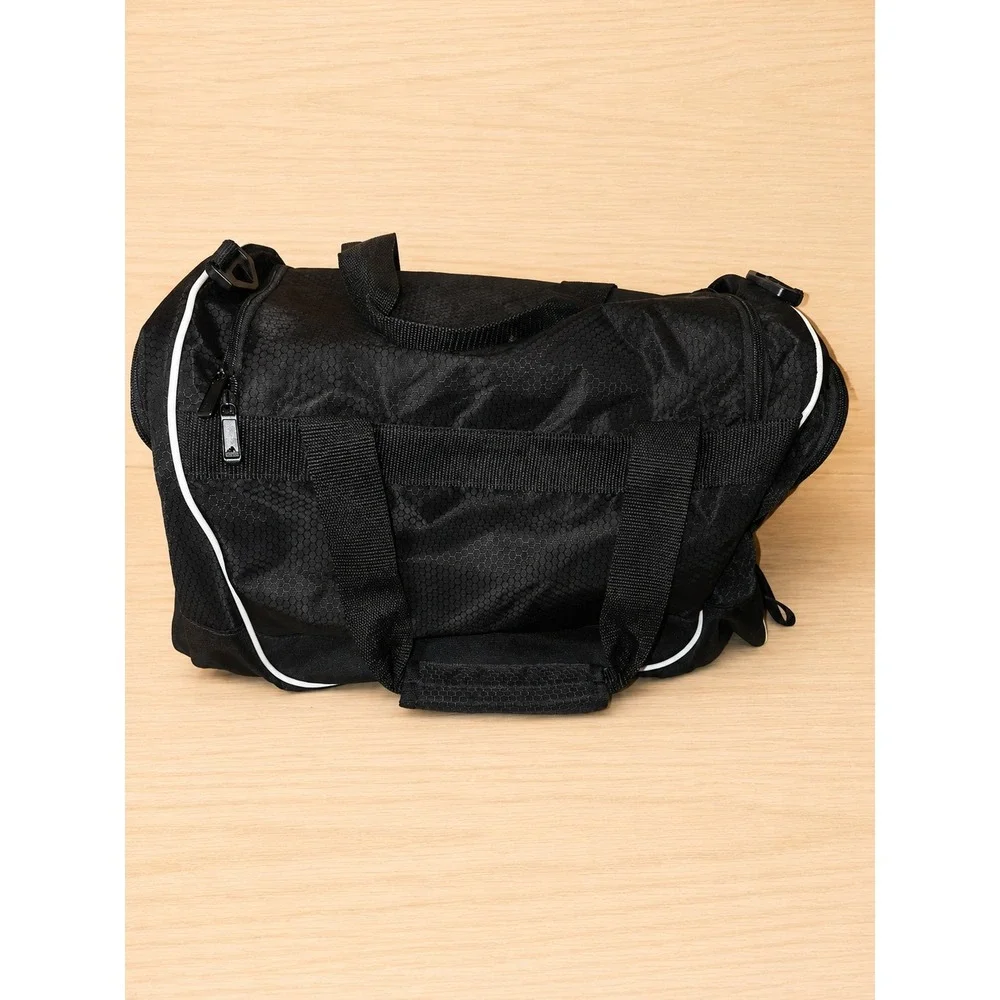 Adidas LA Kings NHL Duffel Bag Black Hockey Gym Travel Bag Logo